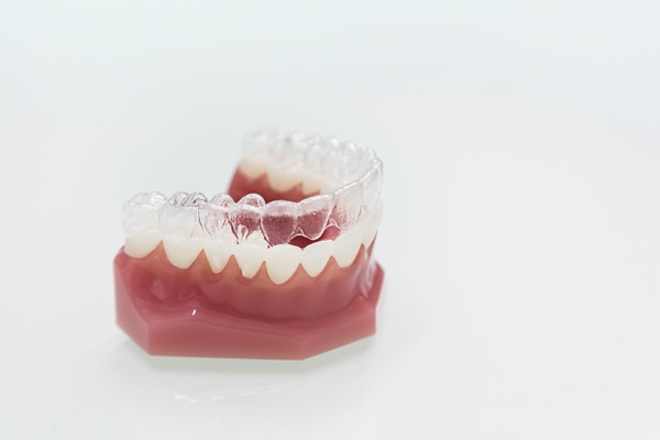 Tips To Help Make Wearing Clear Aligners Easy